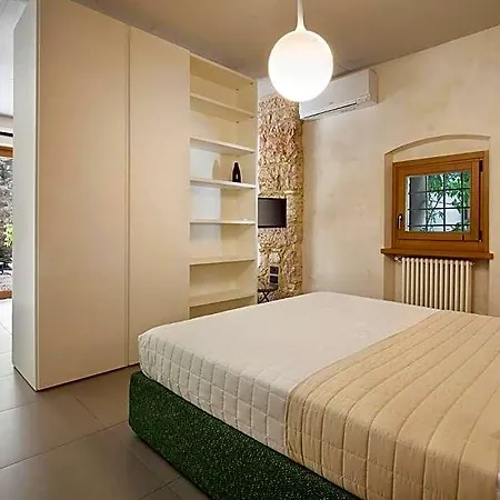 Residenza Vedovelli 3* טורי דל בנקו