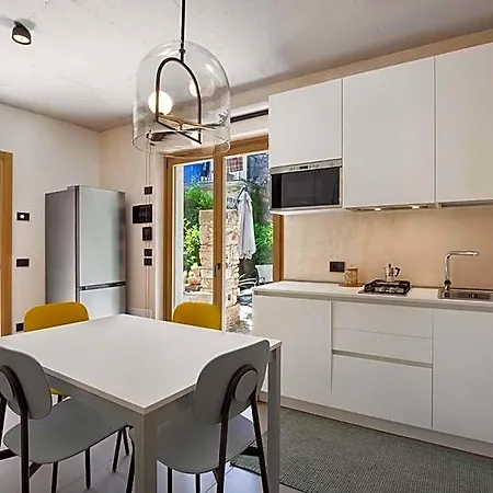 Residenza Vedovelli 3* טורי דל בנקו