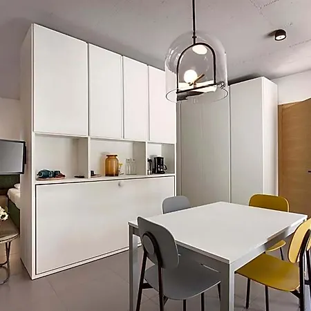 Residenza Vedovelli 3* טורי דל בנקו